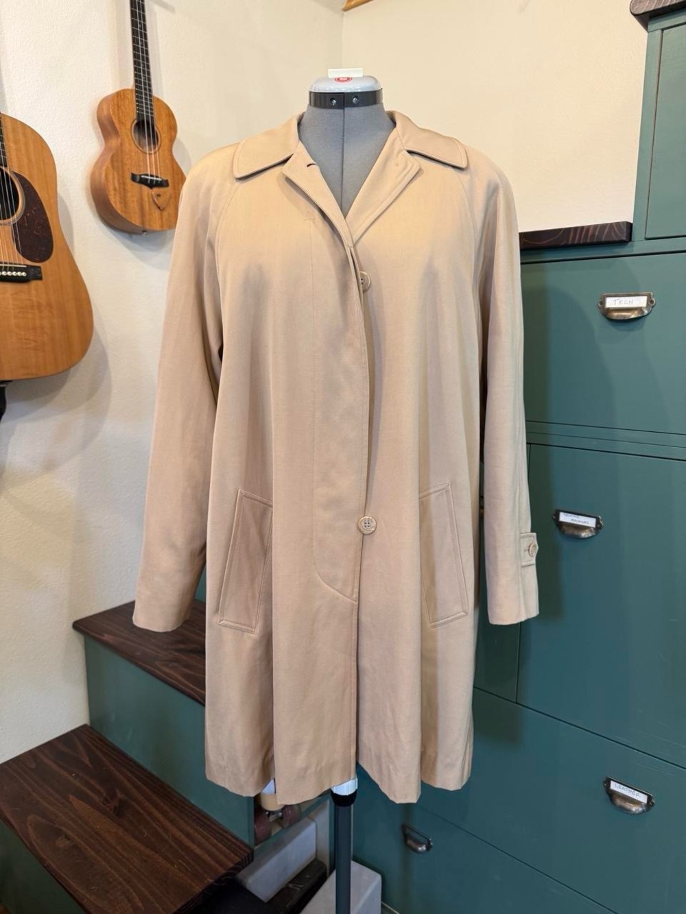 Anne Klein Tan Lightweight Trench Coat